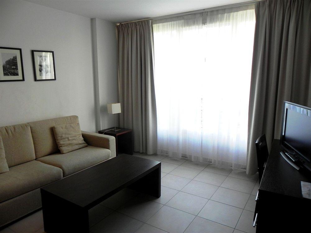 Residence Services Calypso Calanques Plage มาร์กเซย ภายนอก รูปภาพ
